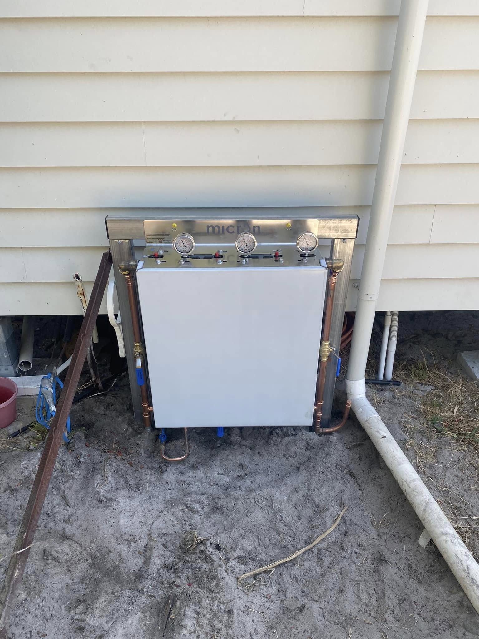 Kel-Tech Plumbing and Gas plumber at work in the Swan Valley