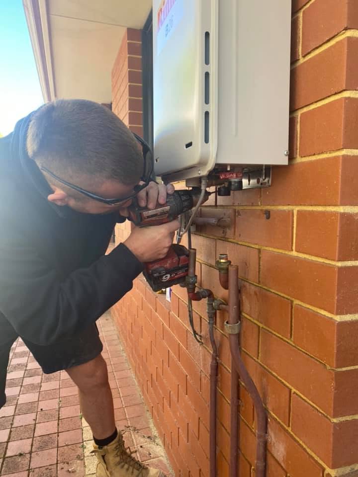 Licensed gasfitting by Kel-Tech